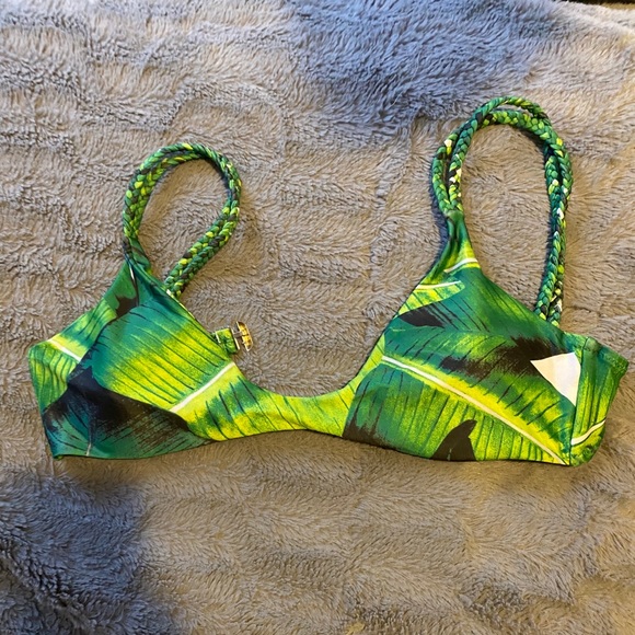 SHEIN bikini top leaf print - Picture 2 of 5